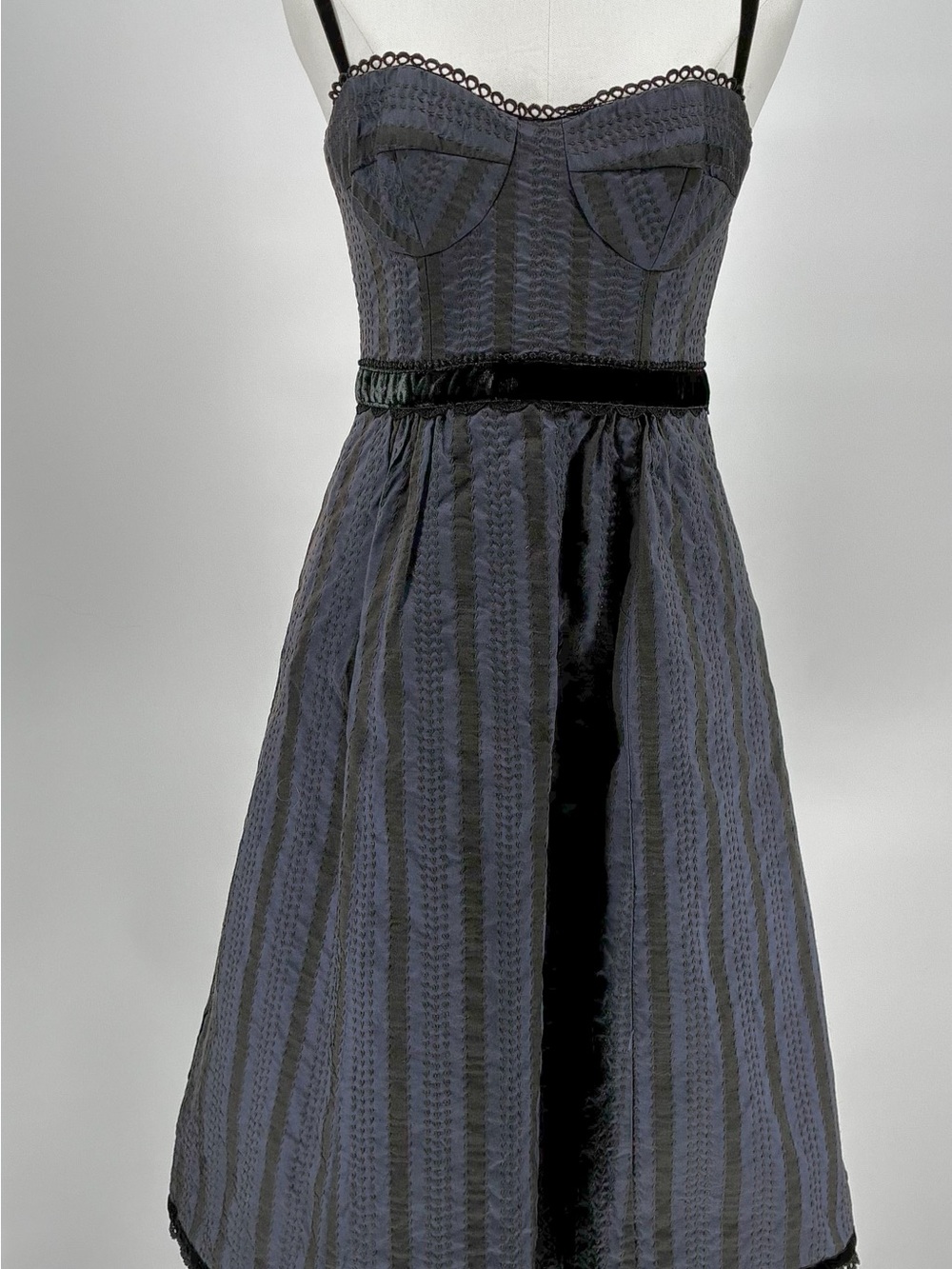 Women’s Vintage Nanette Lepore Bergdorf Goodman Stripped Silk Taffeta Dress 4 - Picture 4 of 16